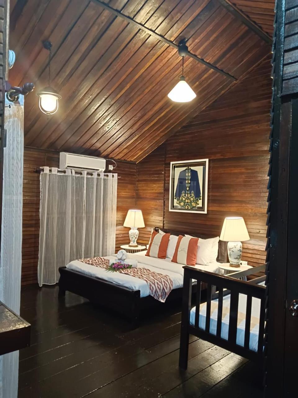 Melina Beach Resort Kampung Genting Buitenkant foto
